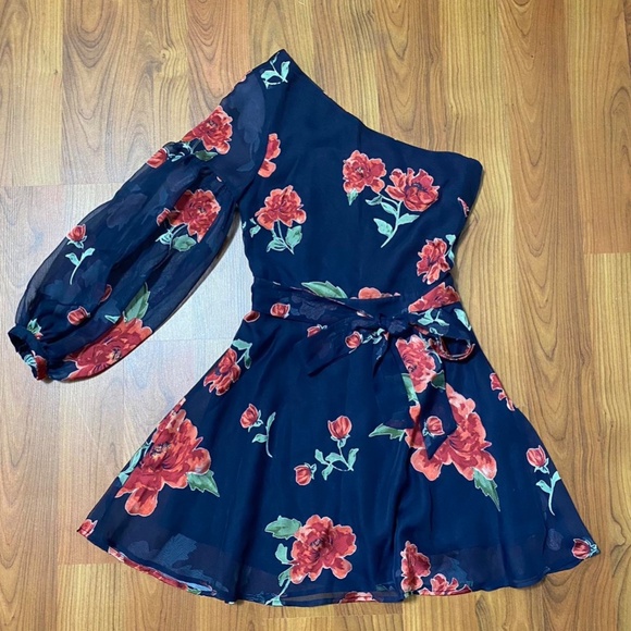 Lovers + Friends Women's Navy and Red Dress - Picture 2 of 5